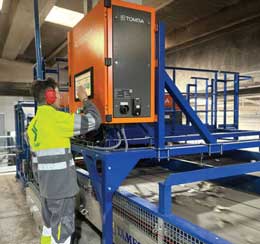 No more cheap oil: breaking petrochemical dependence through recycling