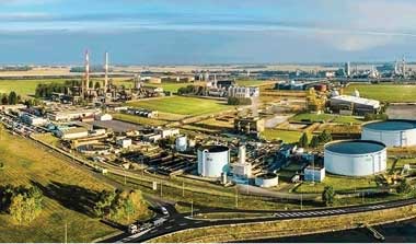 No more cheap oil: breaking petrochemical dependence through recycling